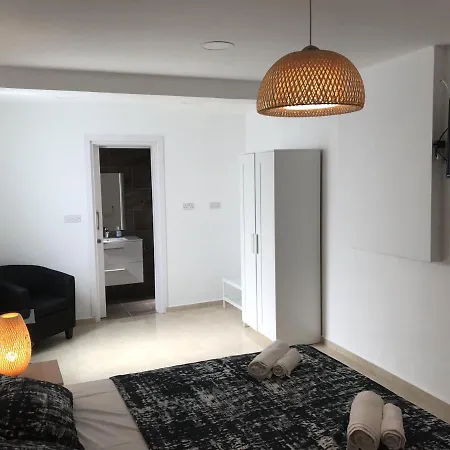 Nissi Beach Villa *