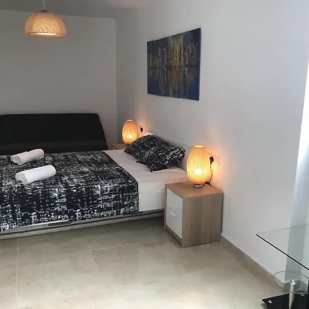 Nissi Beach Villa *