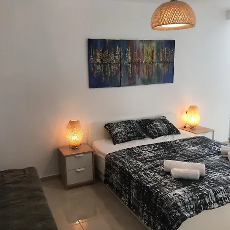 Nissi 28 * Agia Napa